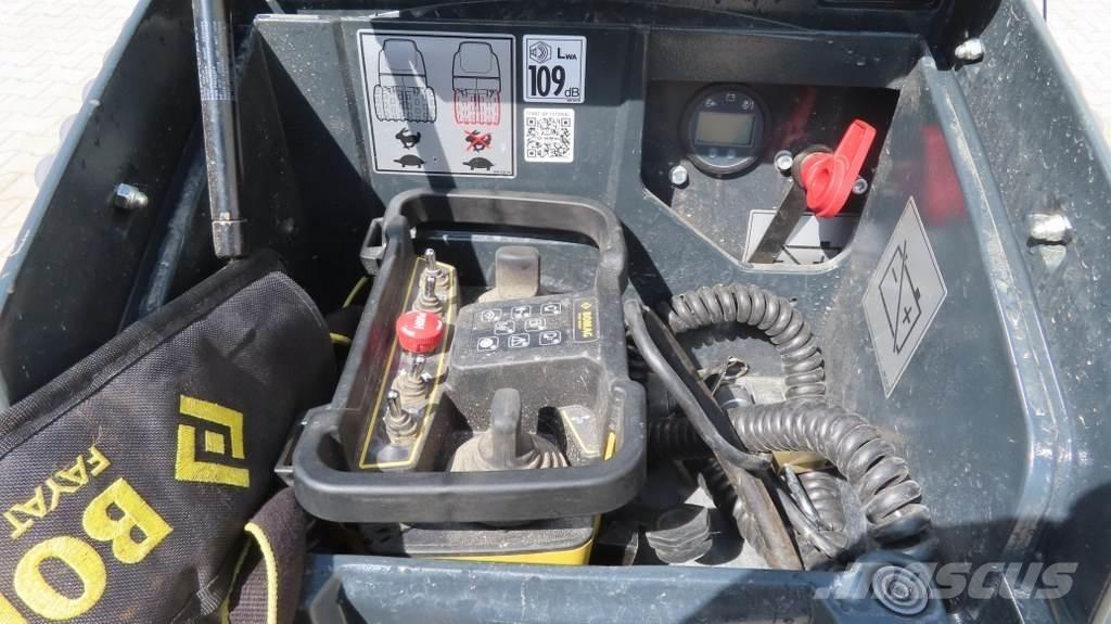 Bomag BMP 8500 مداحل متنوعة