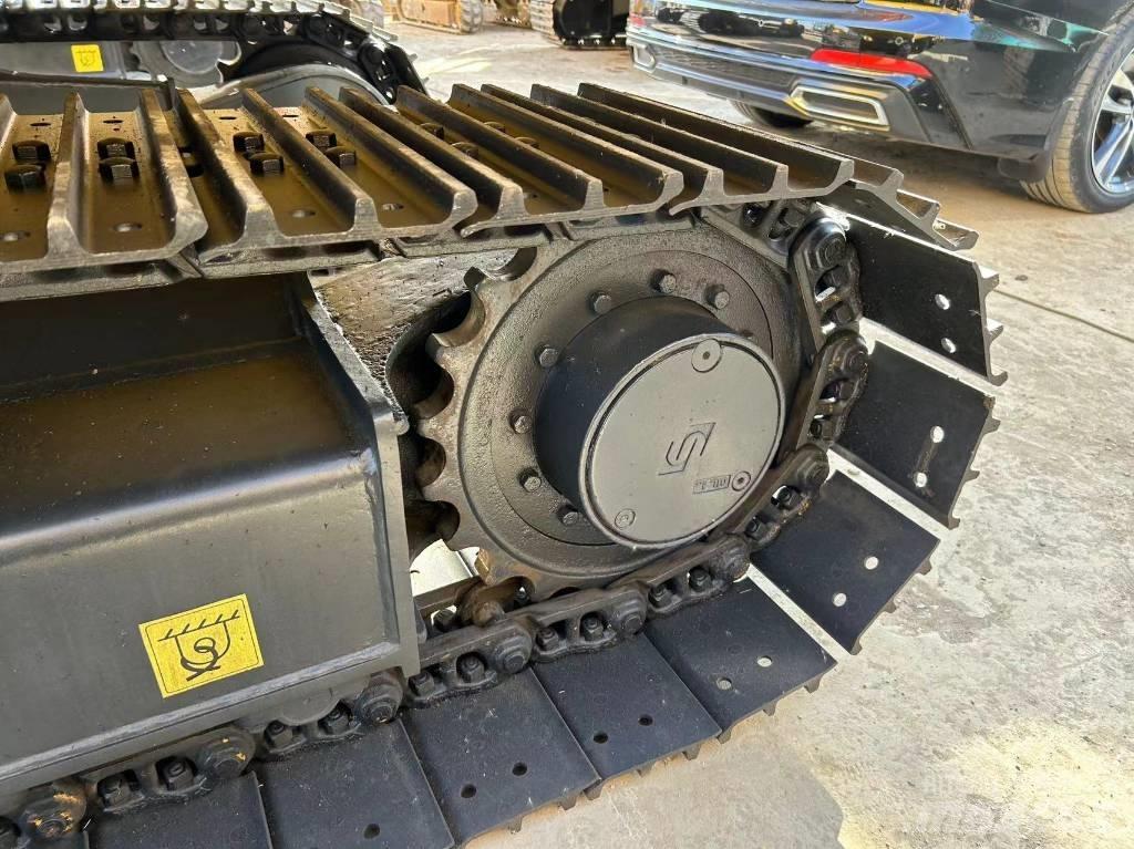 Komatsu PC 70 حفارات زحافة