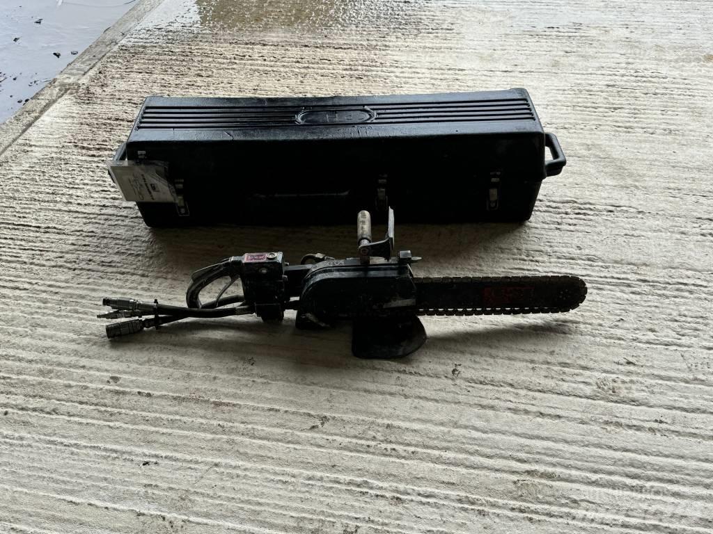  ICS 880F4 أخرى