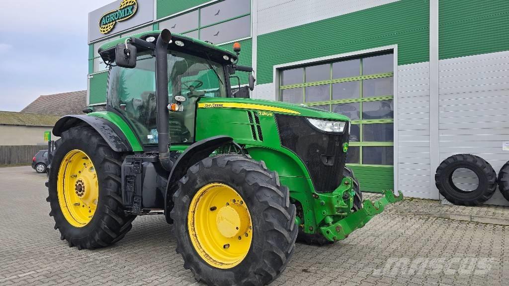 John Deere 7230 R الجرارات