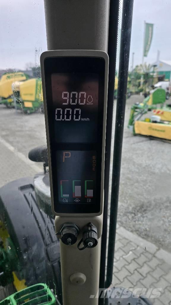 John Deere 7230 R الجرارات