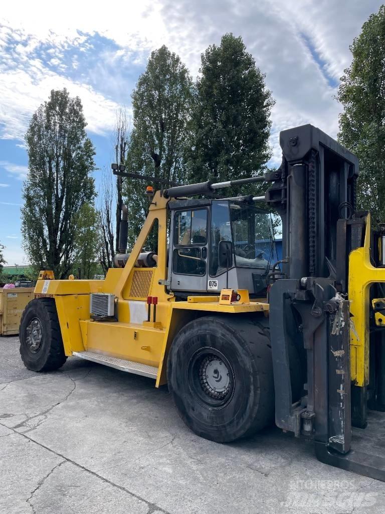 Kalmar DCD370-12 شاحنات الديزل