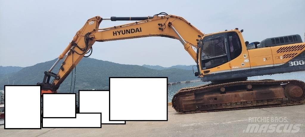 Hyundai Robex 300 LC حفارات زحافة
