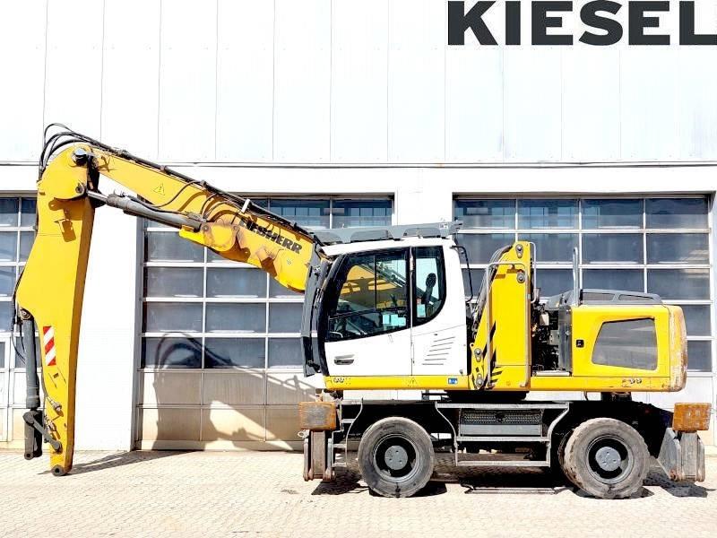 Liebherr LH 24 مناولات المخلفات / مناولات صناعية