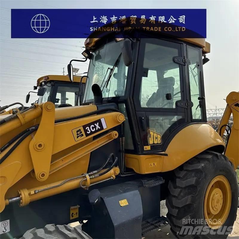 JCB 3 CX لوادر بعجل