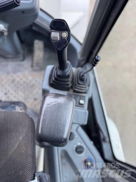 Volvo L 30 B لوادر بعجل