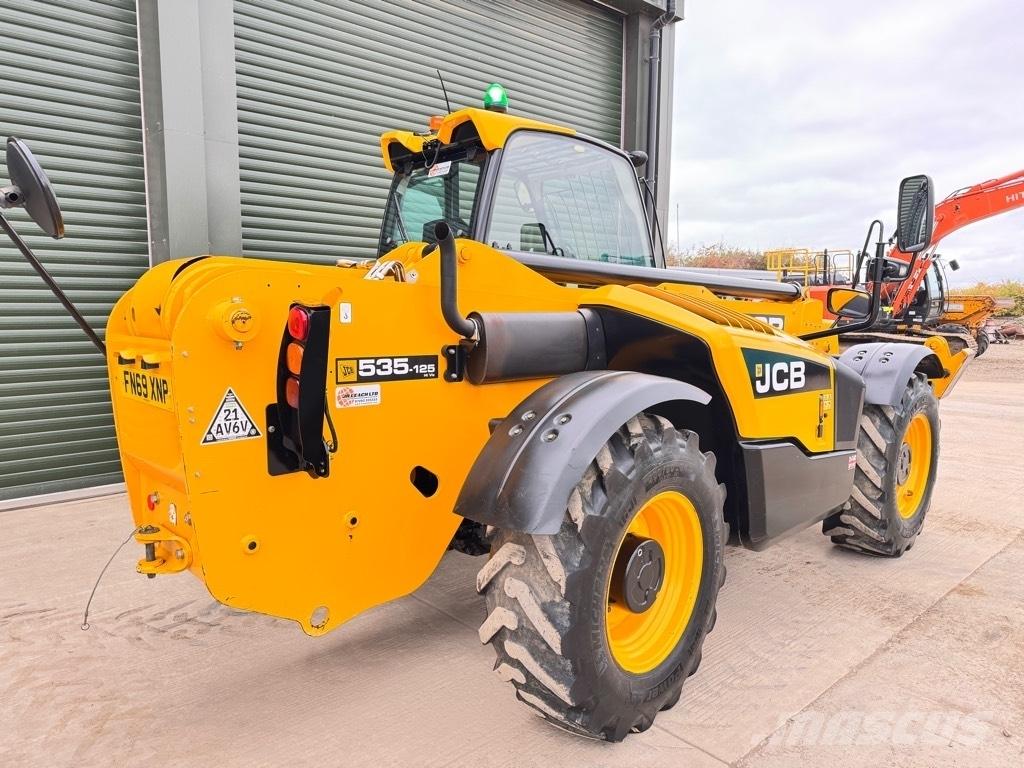 JCB 535-125 Hiviz مناولات متداخلة
