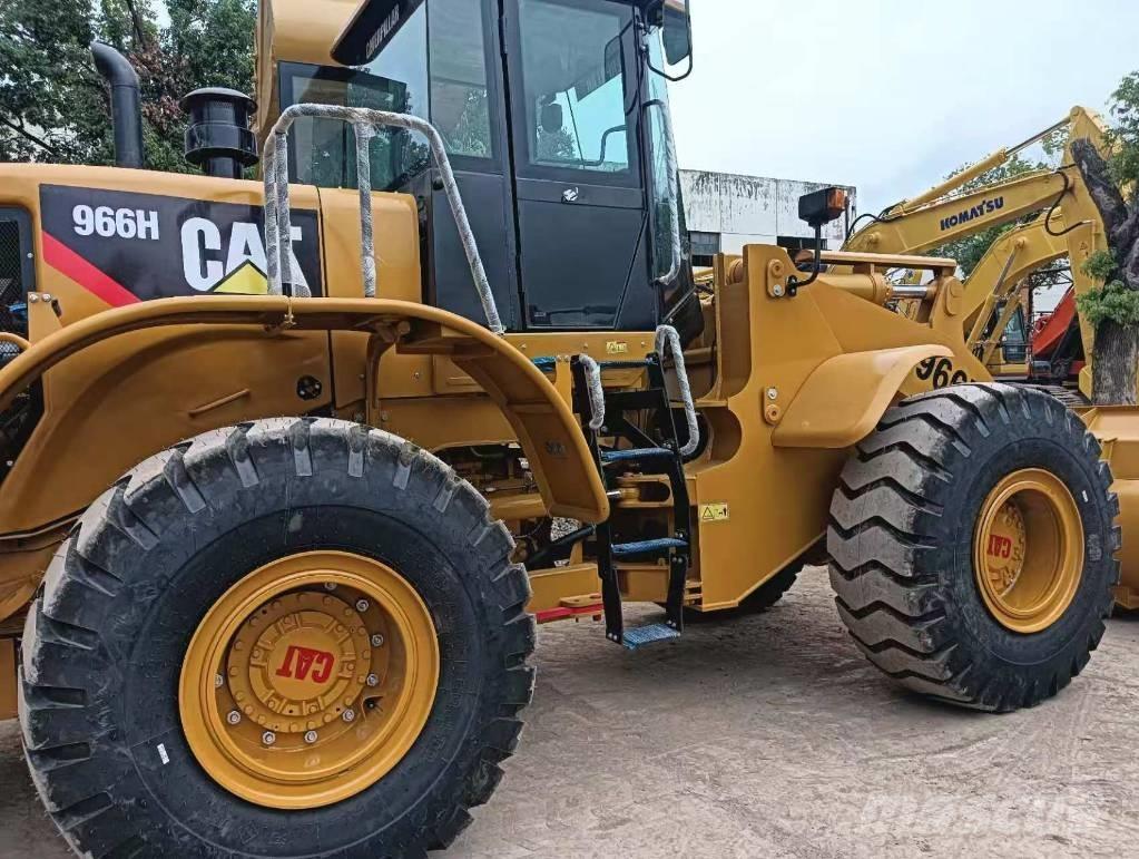 CAT 966 H لوادر بعجل