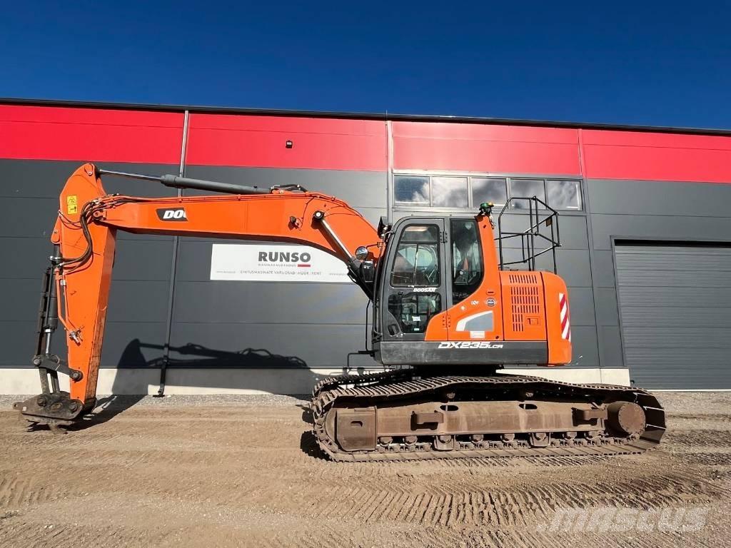 Doosan DX 235 LCR-5 حفارات زحافة