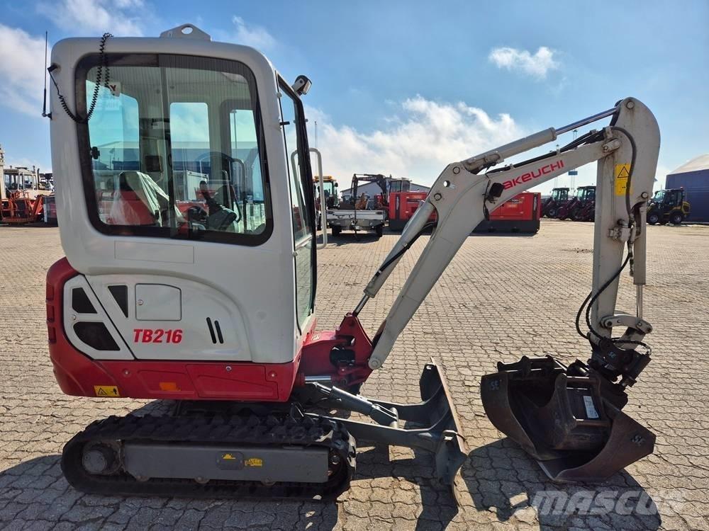 Takeuchi TB 216 حفارات صغيرة أقل من 7 طن (حفارات صغيرة)