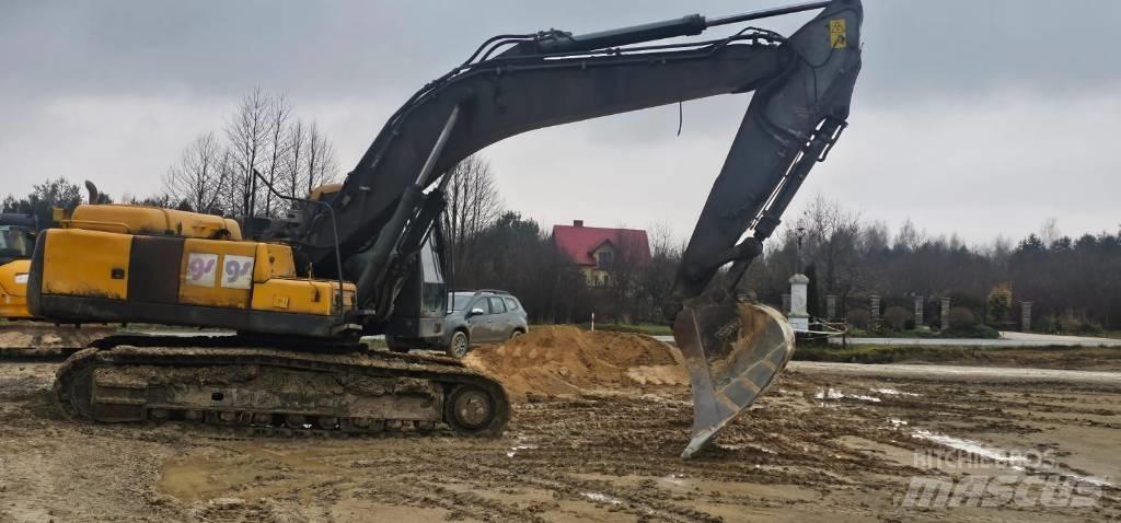 Volvo EC 360 C N L حفارات زحافة