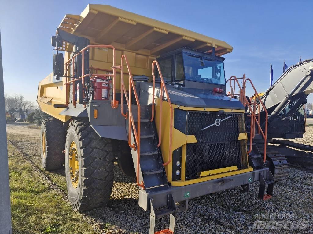 Volvo R 70 D شاحنات المخلفات الصلبة