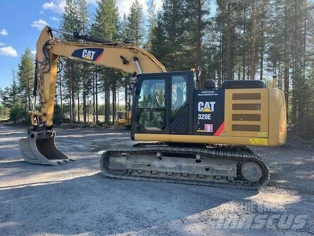 CAT 320 EL حفارات زحافة