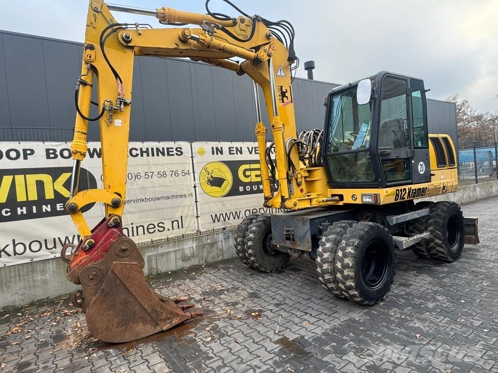 Kramer-allrad 812 حفارات وسط 7 طن - 12 طن