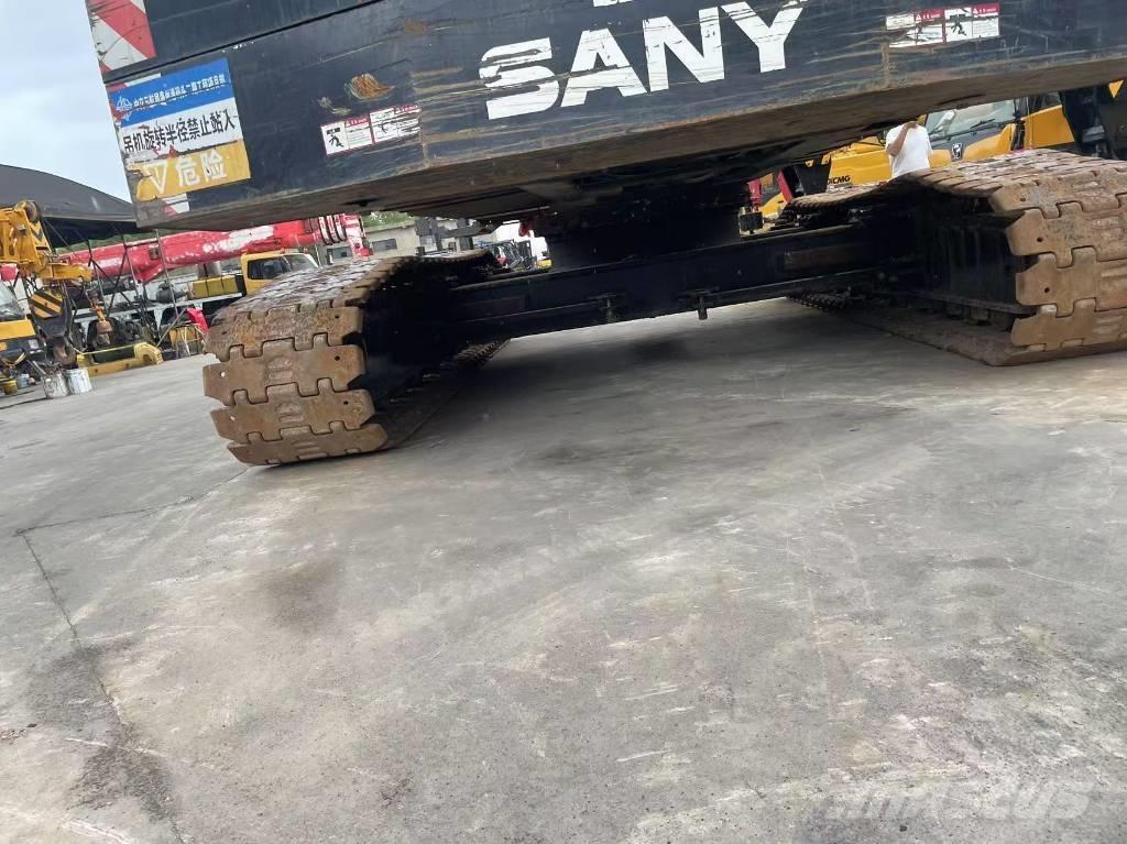 Sany SCC 600 A-6 رافعات مجنزرة