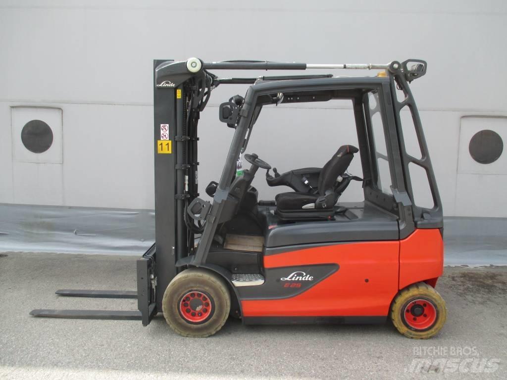 Linde E25L شاحنات ذات رافعات شوكية تعمل بالكهرباء