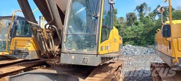 Volvo EC 480 D L حفارات زحافة