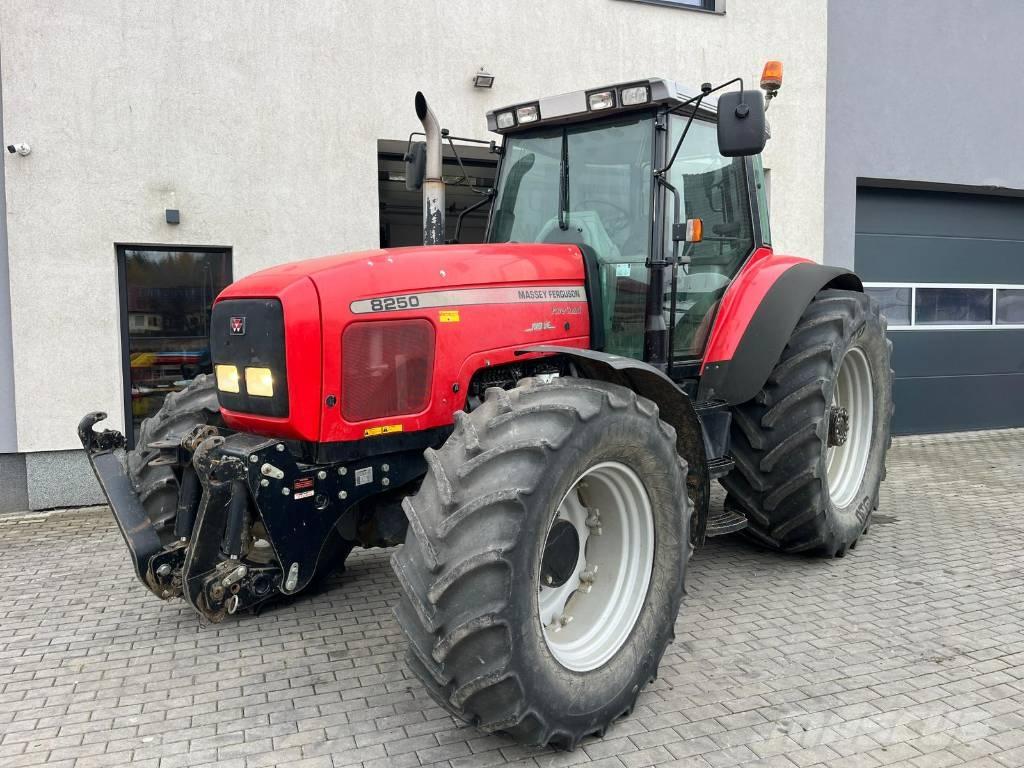Massey Ferguson 8250 الجرارات