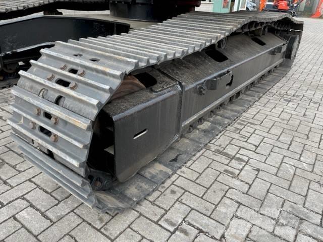 Hitachi ZX 280 LC-3 حفارات زحافة