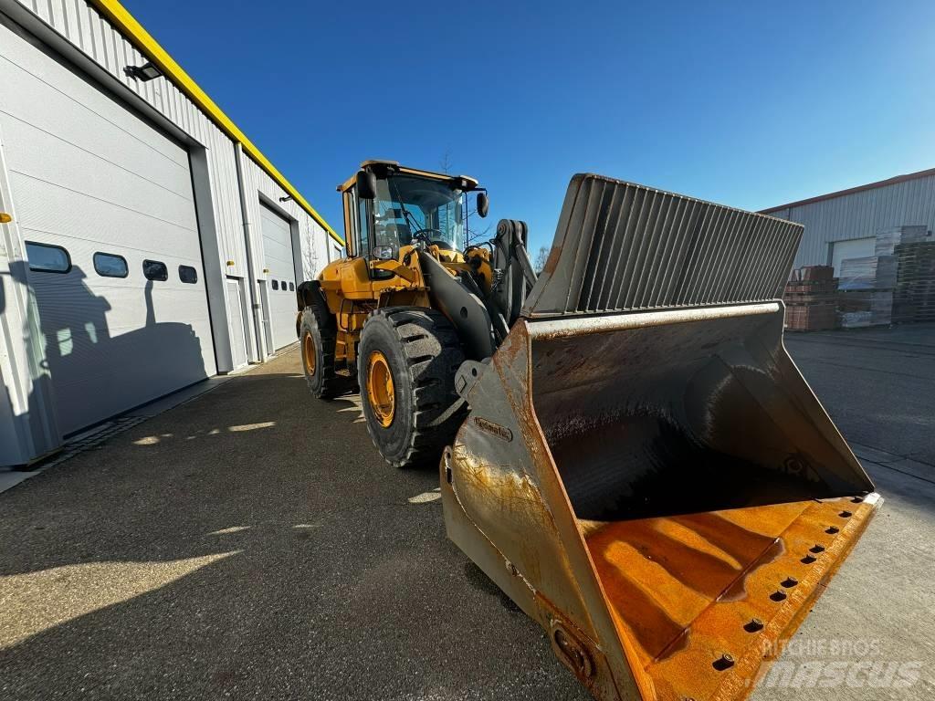 Volvo L 110 G لوادر بعجل