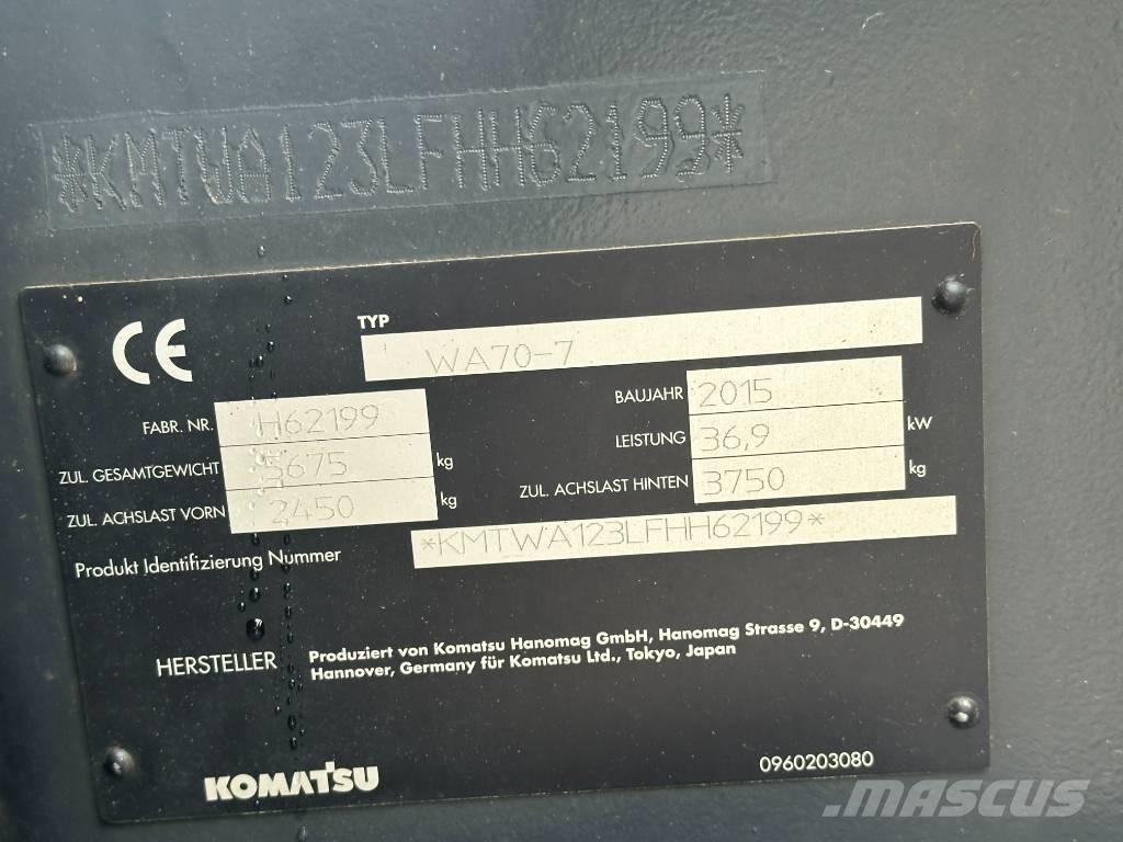 Komatsu WA 70 لوادر بعجل