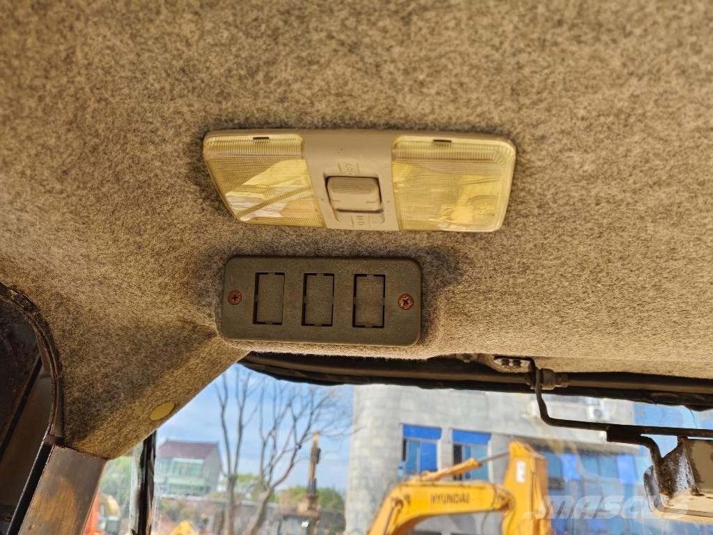 Komatsu WA 500-3 لوادر بعجل