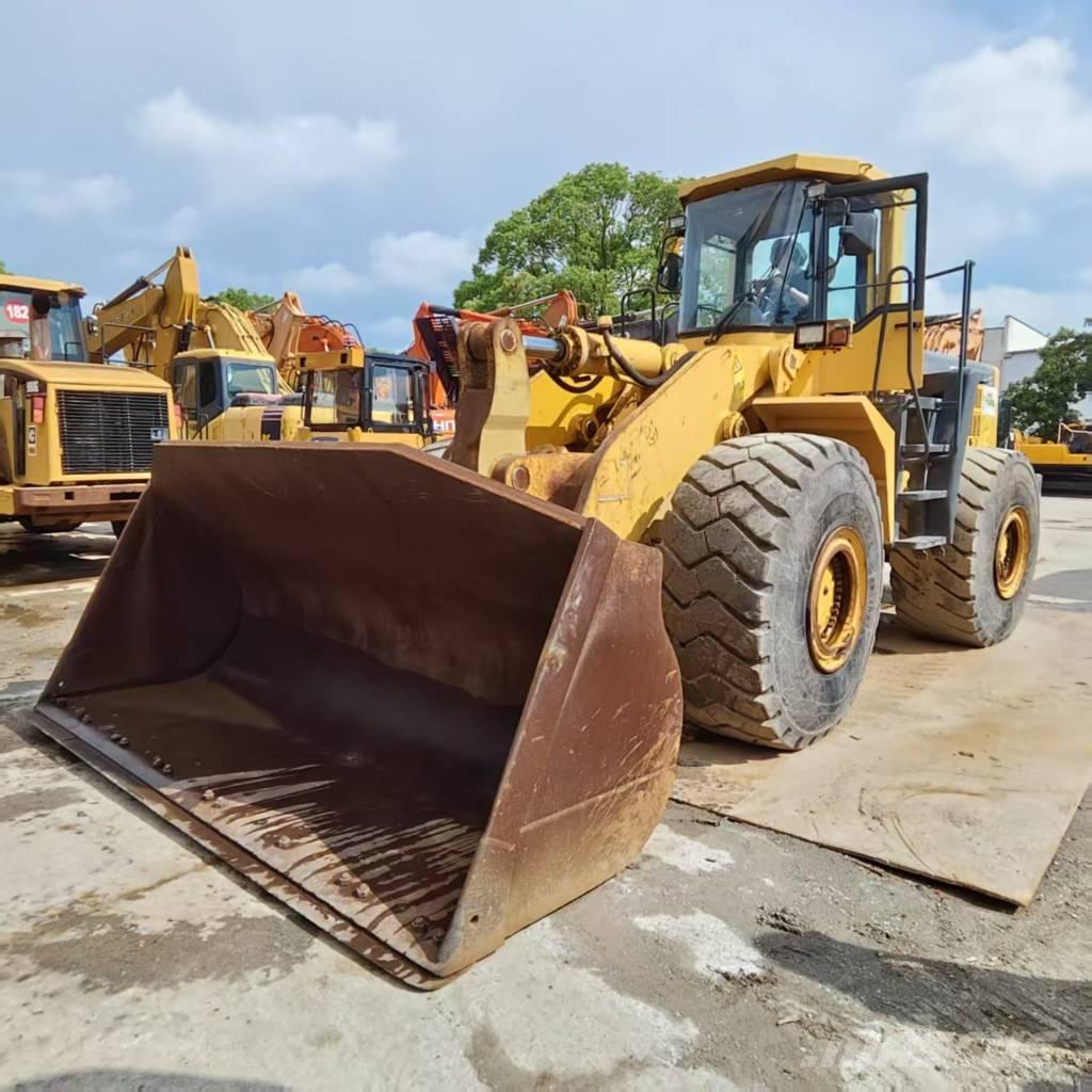 Komatsu WA 500-3 لوادر بعجل