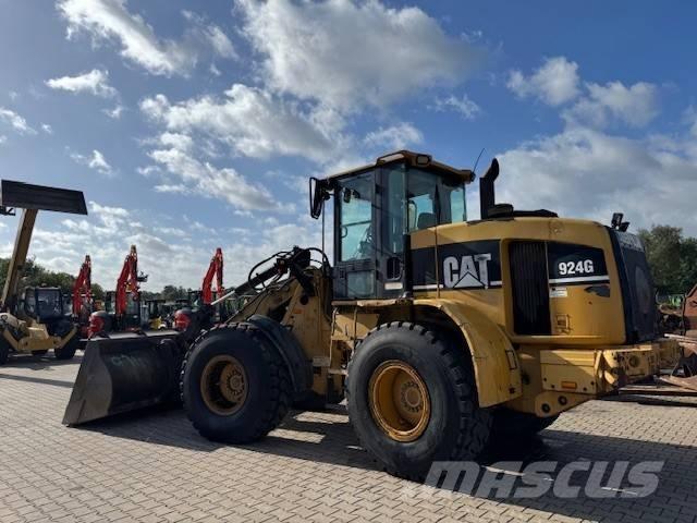 CAT 924 G لوادر بعجل