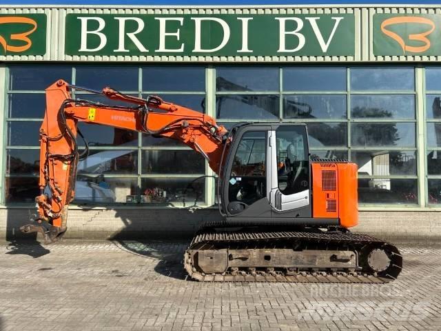 Hitachi ZX 135 US-3 حفارات زحافة