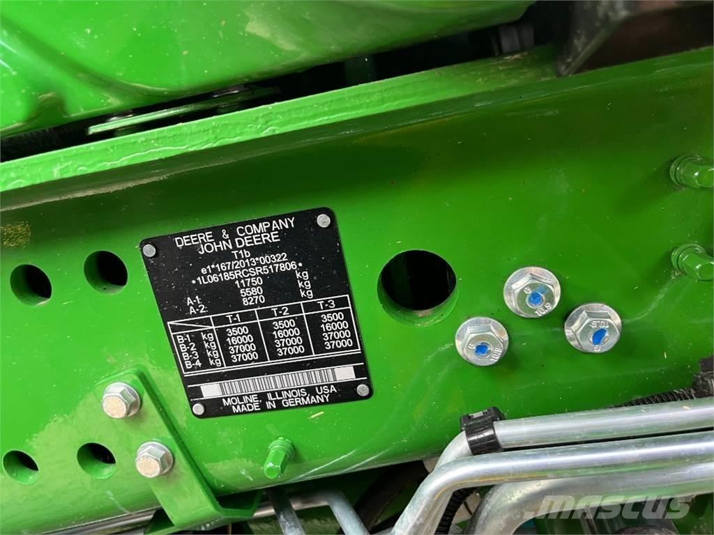 John Deere 6R250 الجرارات