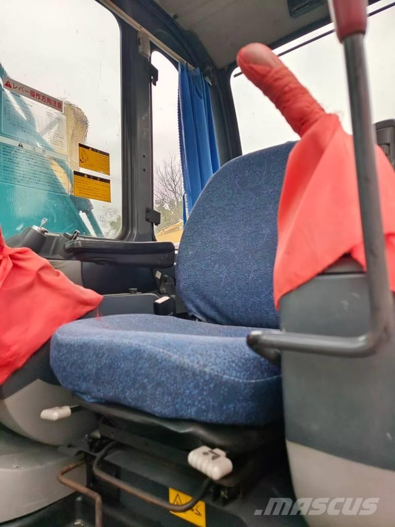 Kobelco SK 260 حفارات زحافة