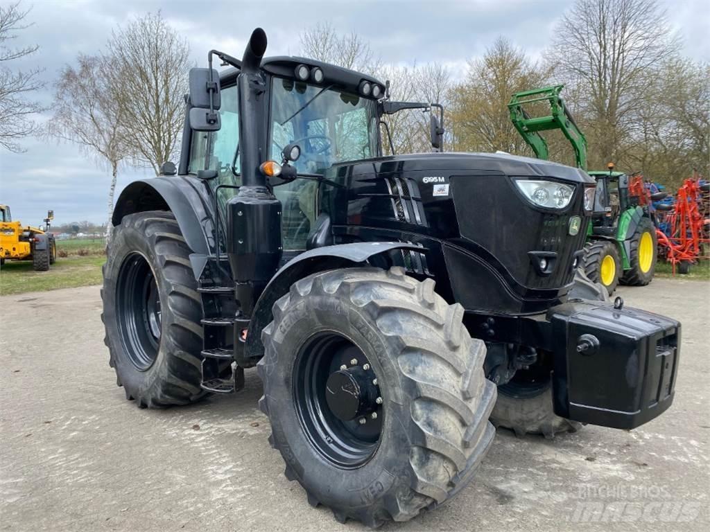 John Deere 6195M ماكينات زراعية أخرى