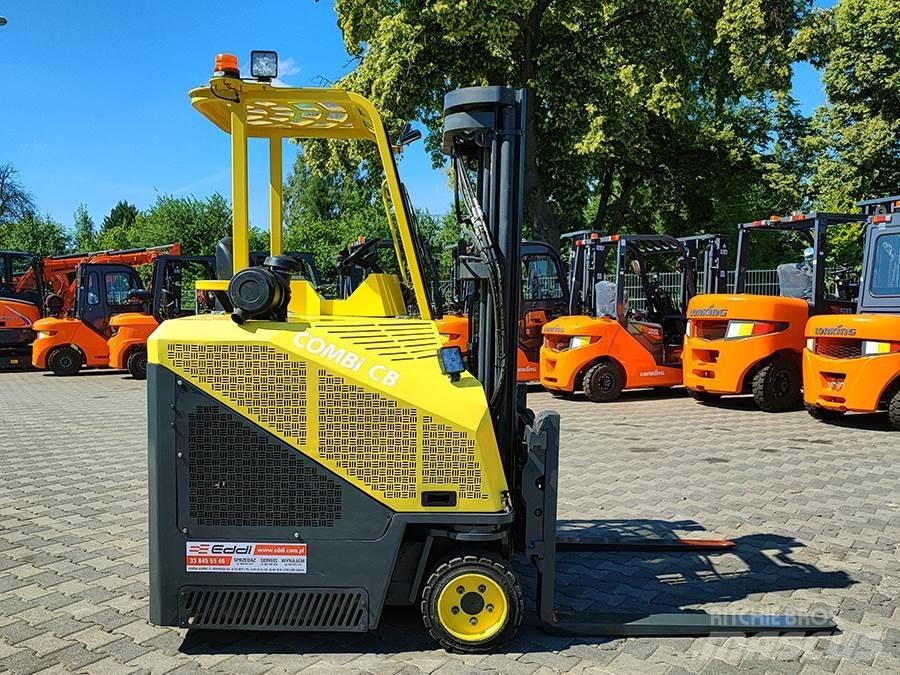 Combilift C2500CB شاحنة المناولة رباعية الاتجاهات