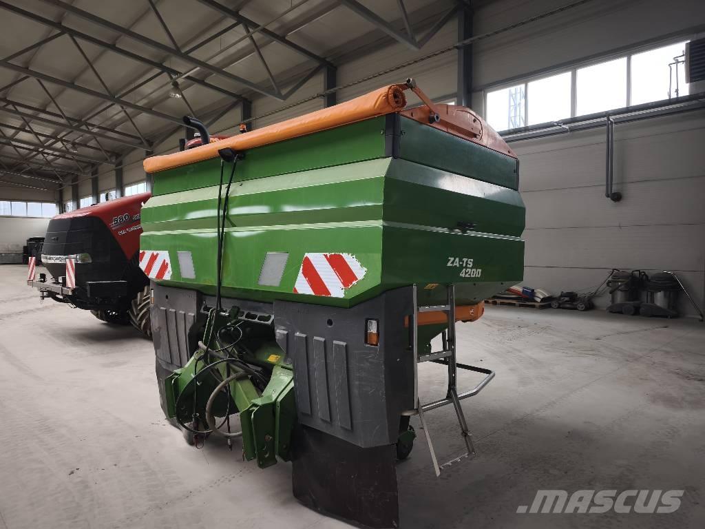 Amazone ZA-TS 4200 معدات فرد المواد المعدنية