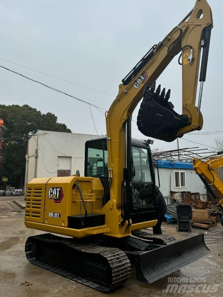 CAT CAT305.5 حفارات صغيرة أقل من 7 طن (حفارات صغيرة)