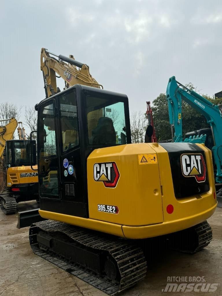 CAT CAT305.5 حفارات صغيرة أقل من 7 طن (حفارات صغيرة)