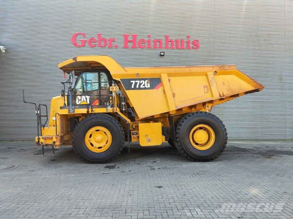 CAT 772G شاحنات المخلفات الصلبة