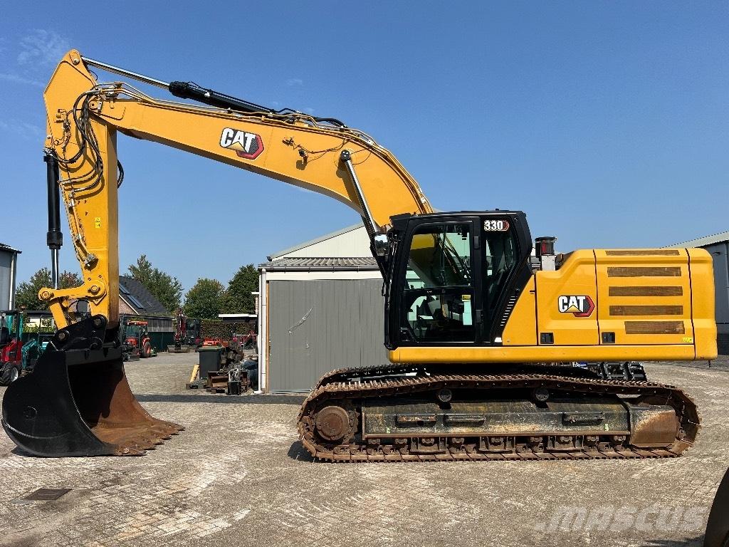 CAT 330 حفارات زحافة