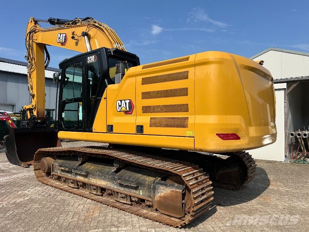 CAT 330 حفارات زحافة