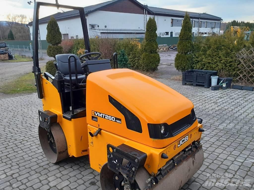 JCB VMT 260-120 مداحل ثنائية الاسطوانة
