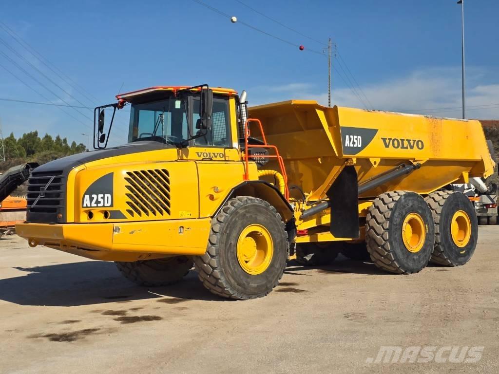 Volvo A25 D عربات نقل قلابة للمواقع