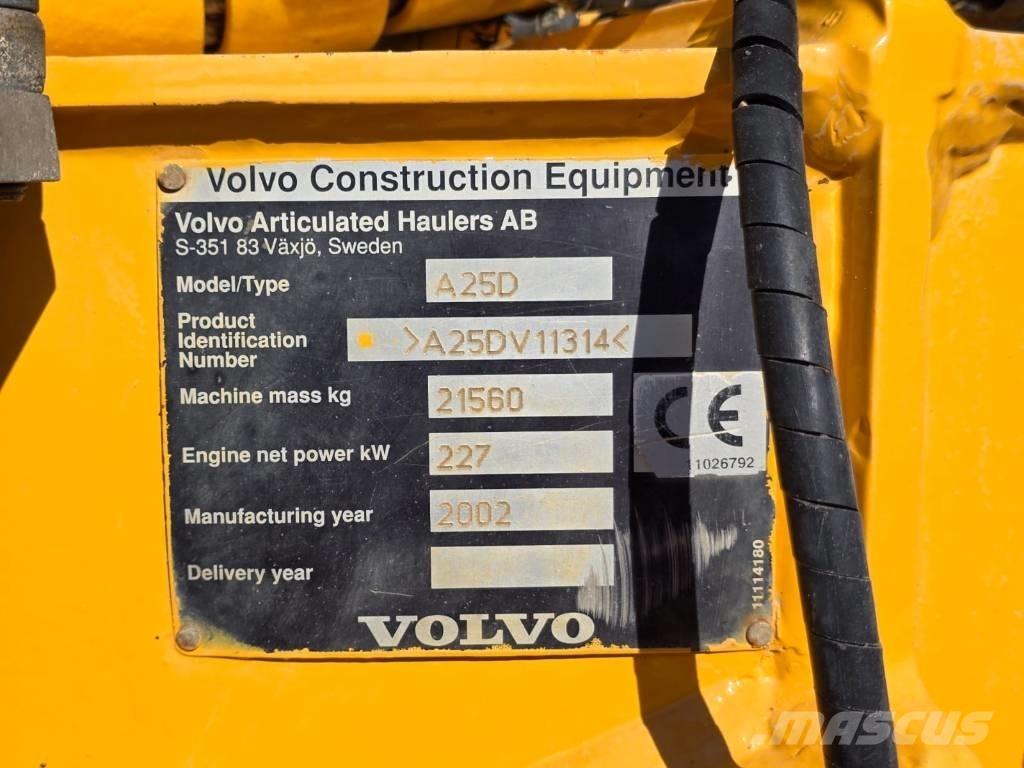 Volvo A25 D عربات نقل قلابة للمواقع