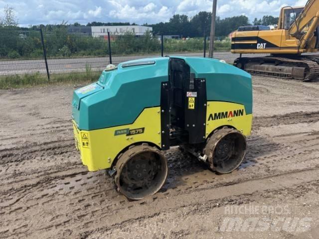 Ammann ARR 1575 مداحل ثنائية الاسطوانة