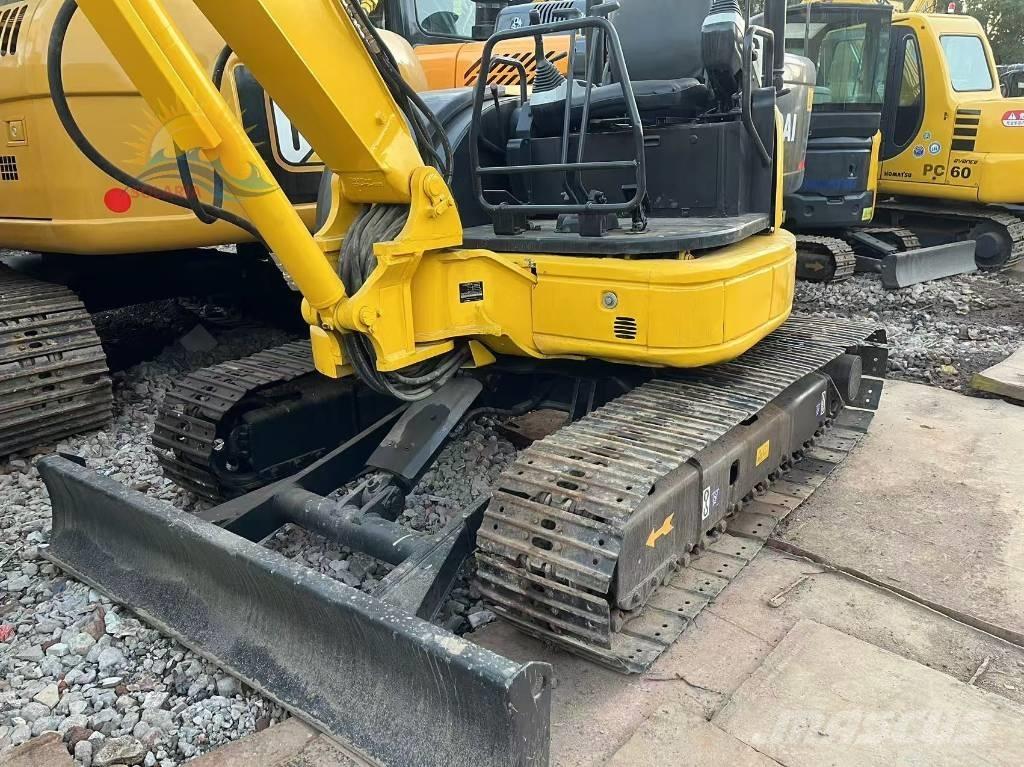 Komatsu PC 40 MR حفارات صغيرة أقل من 7 طن (حفارات صغيرة)