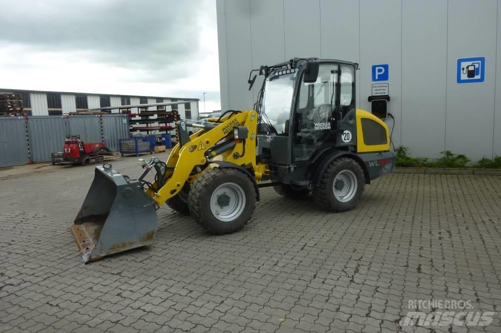 Wacker Neuson WL 34 لوادر بعجل