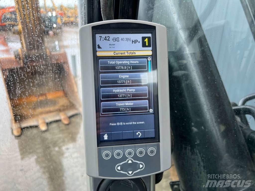 CAT 349EL ME حفارات زحافة