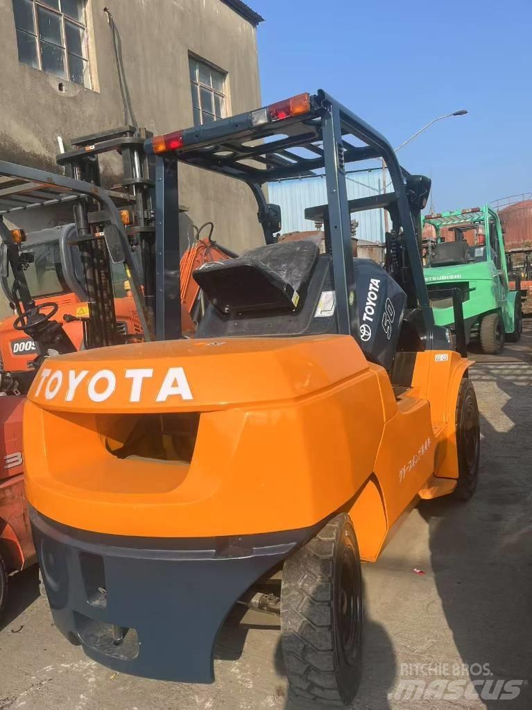 Toyota FD 50 شاحنات الديزل