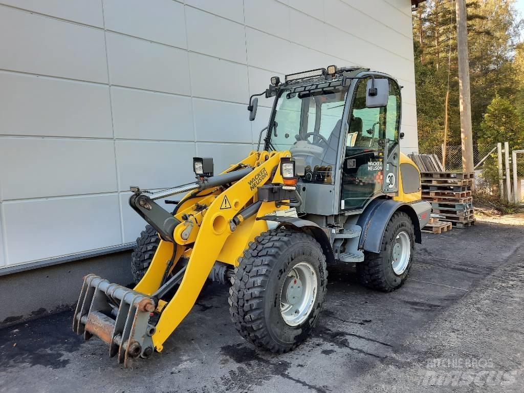 Wacker Neuson WL 52 لوادر بعجل