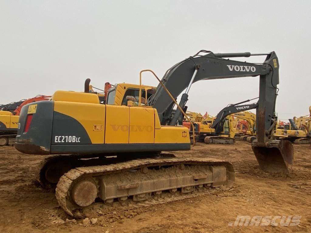 Volvo EC210B حفارات زحافة