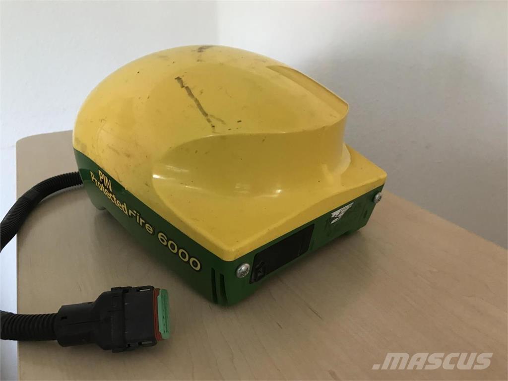 John Deere SF6000 النظام العالمي لتحديد المواقع GPS